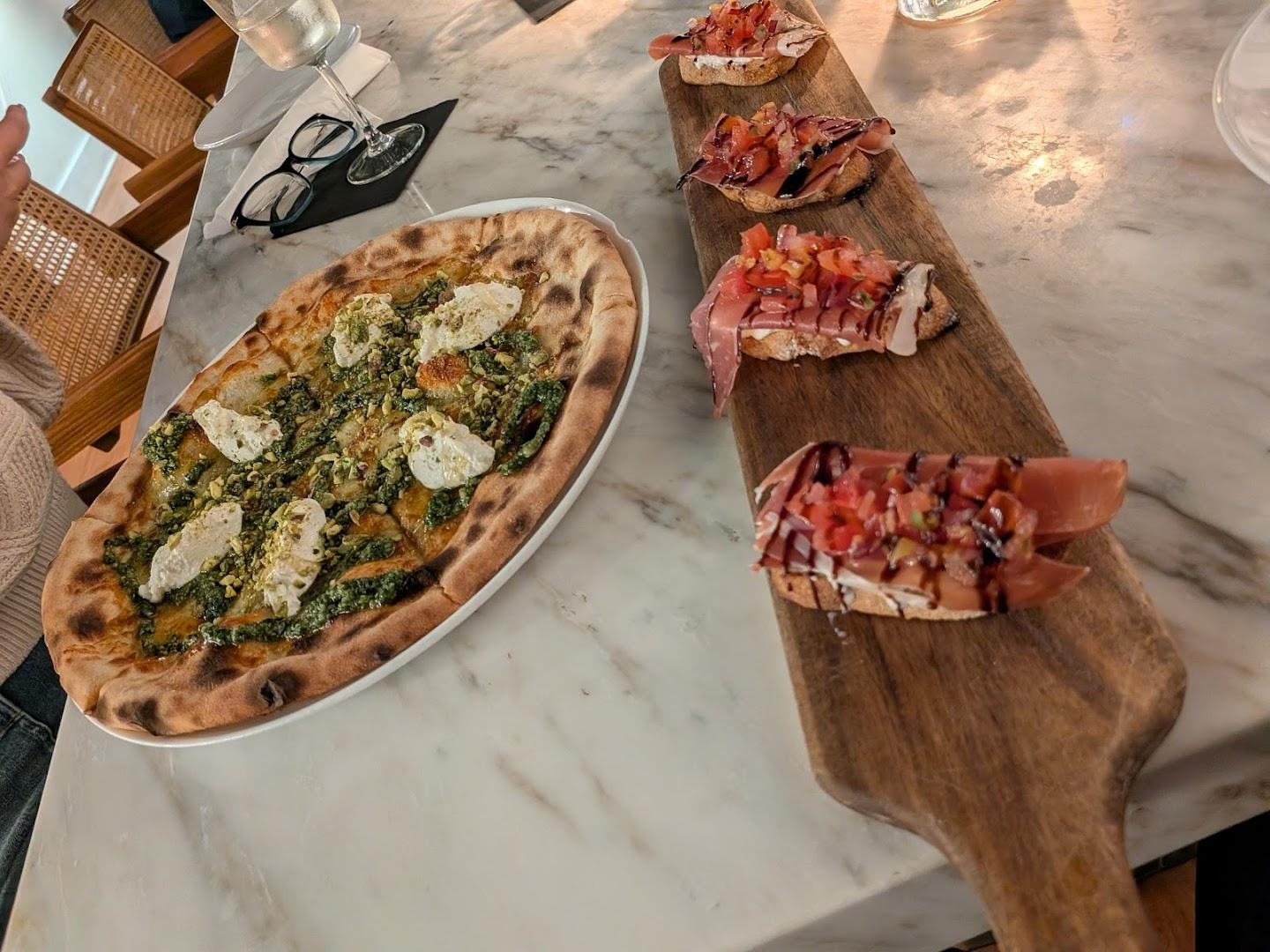 Fredo's